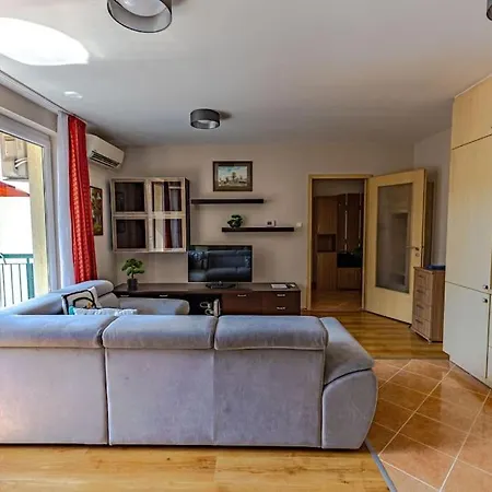 Bella Family Apartament *